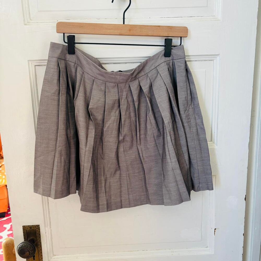 Asos Short Pleated SKirt 90s Boygenius Womens size 12 XL‎